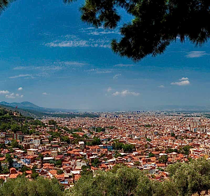 Manisa’da Rulo Çim, Otomatik Sulama ve Bahçe Bakımında Uzman Hizmet